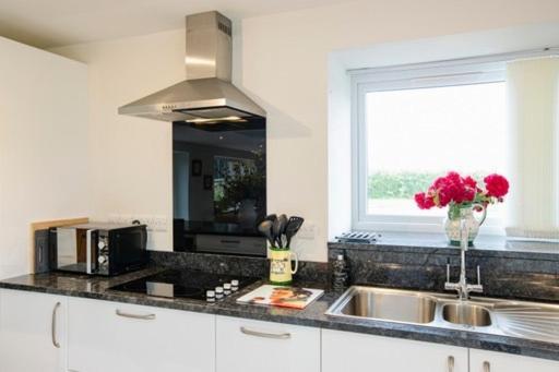 Chic Cottage Near Elan Valley And Builth Wells Llanwrthwl Bagian luar foto